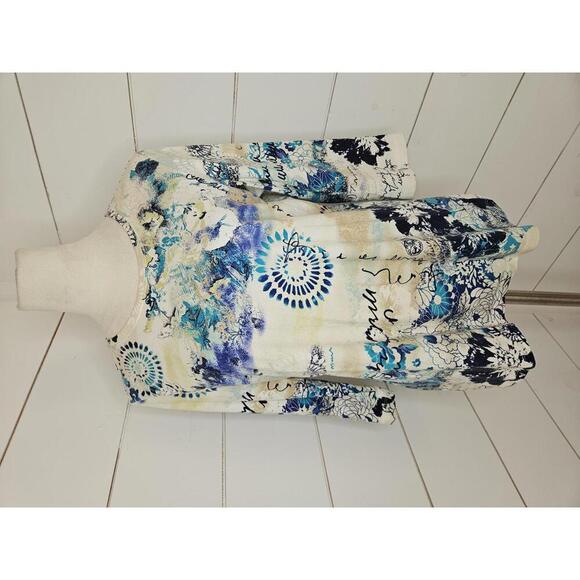 Christopher & Banks medium cream & blue 3/4 sleeve tee shirt. Comfy & cute! - Picture 1 of 5